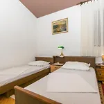 Neno Stanići
