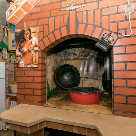 Neno Apartman *