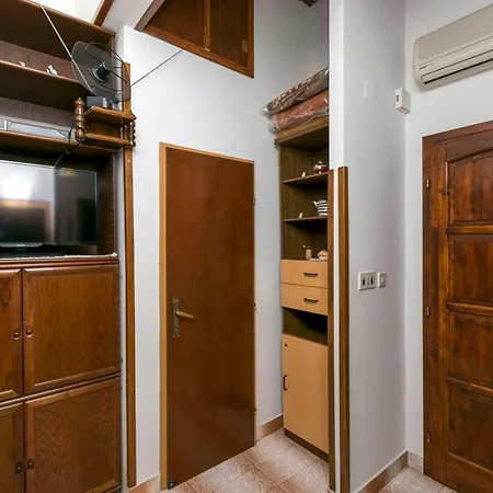 Apartment Neno