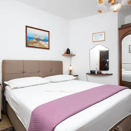 Apartment Neno