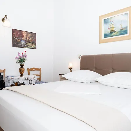 Apartment Neno