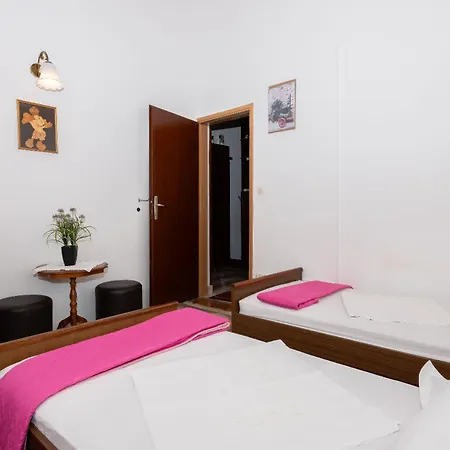 Apartment Neno Stanici
